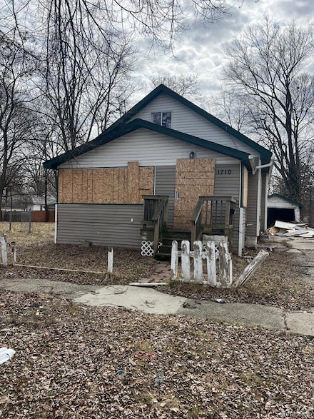 1710 Indiana Ave, Flint, MI 48506