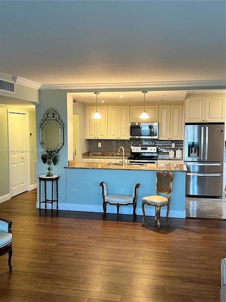 4350 Hillcrest Dr Unit 800, Hollywood, FL 33021