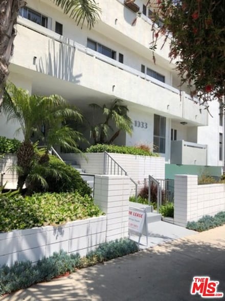 1033 3rd St Unit 104, Santa Monica, CA 90403