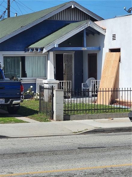 2051 Orange Ave, Long Beach, CA 90806
