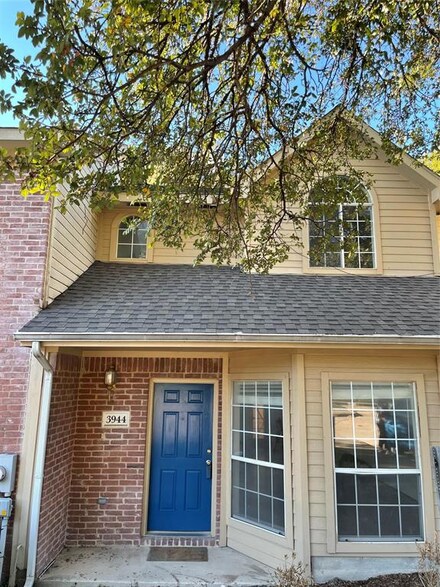 3944 Brandon Park Dr, Garland, TX 75044