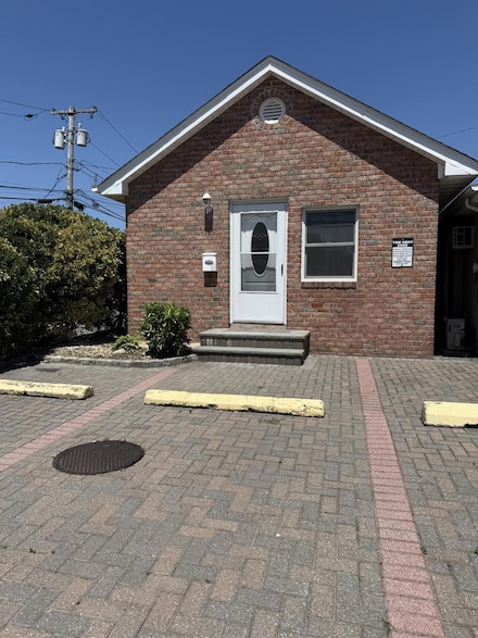 355 Bayville Ave Unit 2, Bayville, NY 11709
