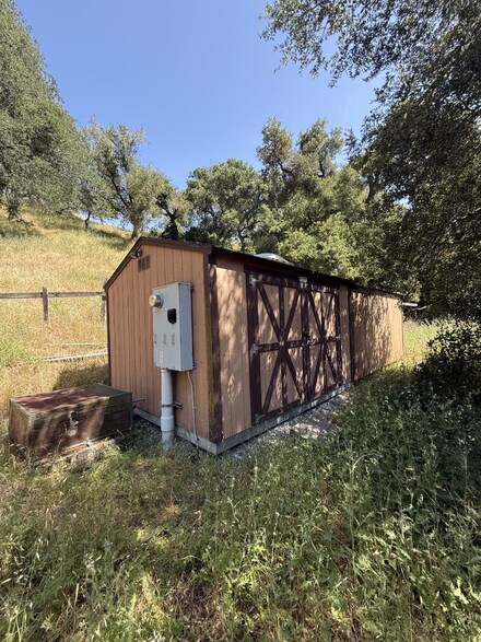 10900 Watsonville Rd, Gilroy, CA 95020