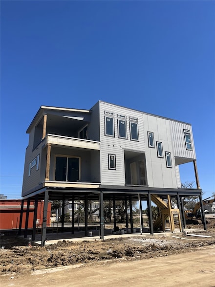 4402 Anthony Court Ln, Seabrook, TX 77586
