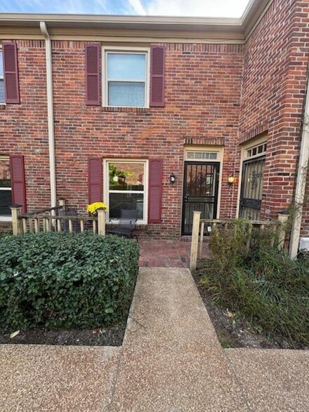 1231 Chamberlain Dr, Memphis, TN 38119