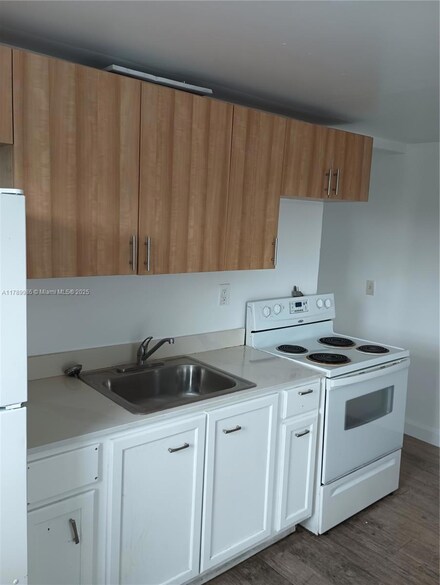 1186 NW 103rd St Unit 1, Miami, FL 33150