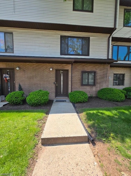 404 Chestnut St Unit 14, Newark, NJ 07105