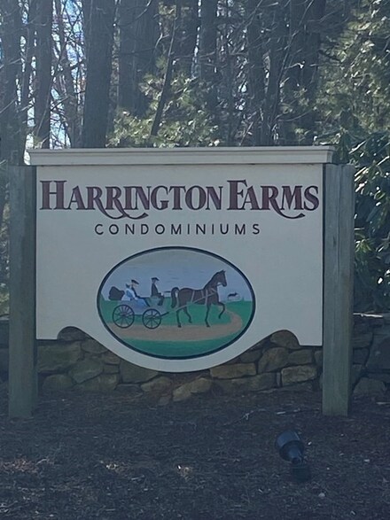 100 Harrington Farms Way, Shrewsbury, MA 01545