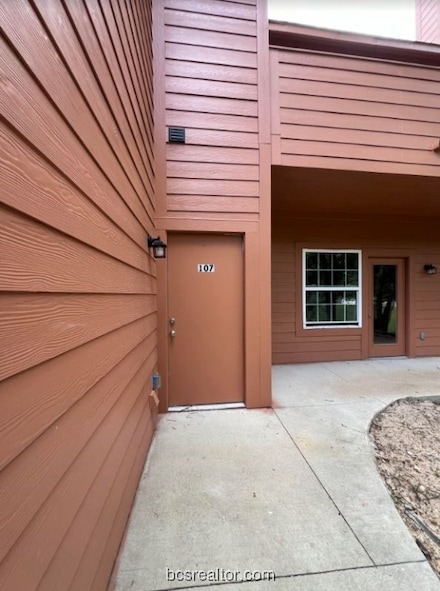 1305 W Villa Maria Rd Unit D107, Bryan, TX 77801