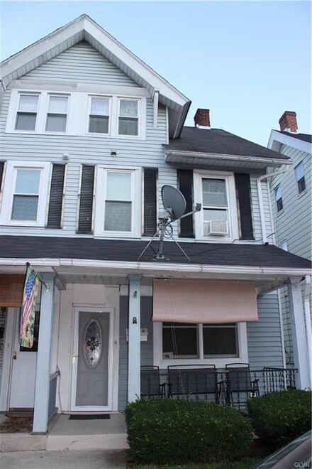 1012 Seneca St, Fountain Hill, PA 18015
