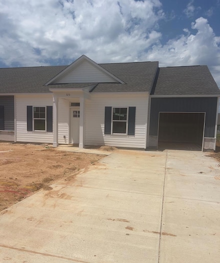 320 Acorn St, Sumter, SC 29154