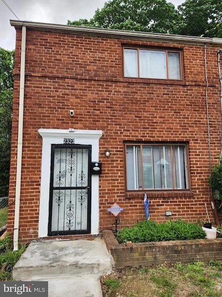2323 Gaylord Dr, Suitland, MD 20746