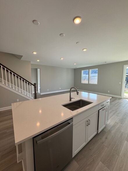 1738 Allwood Ave, Murfreesboro, TN 37128