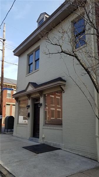1242 Palo Alto St, Pittsburgh, PA 15212