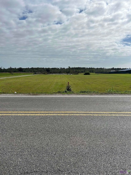 579 Bayou Dularge Rd, Houma, LA 70363