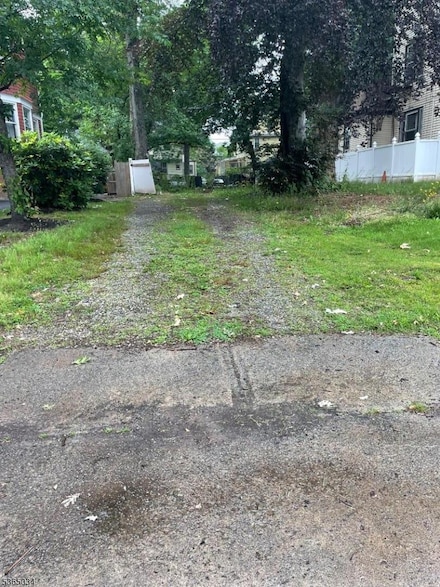 64 Beech St, East Orange, NJ 07018