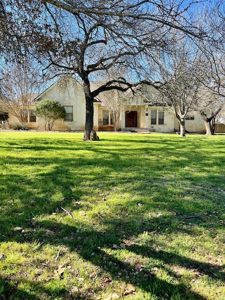 1128 Saddle Club Dr, Kerrville, TX 78028