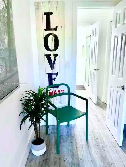 471 NE 37th St Unit 4, Miami, FL 33137