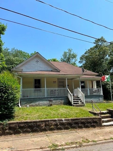 1811 Lomond St, Winston Salem, NC 27127