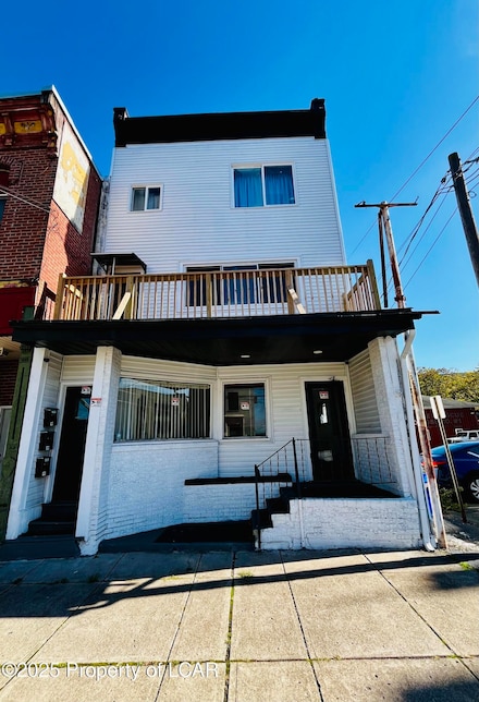 18 N Main St, Ashley, PA 18706