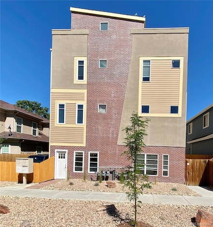 2945 Lawrence St, Denver, CO 80205