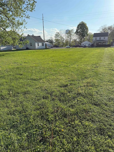 418 N Union St, Winchester, IN 47394