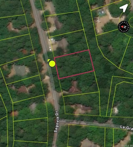 33 Segovia Dr, Hot Springs Village, AR 71909