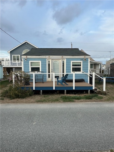 240 Cards Pond Rd, South Kingstown, RI 02879