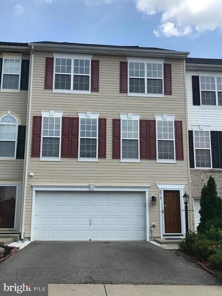 2315 Battery Hill Cir, Woodbridge, VA 22191