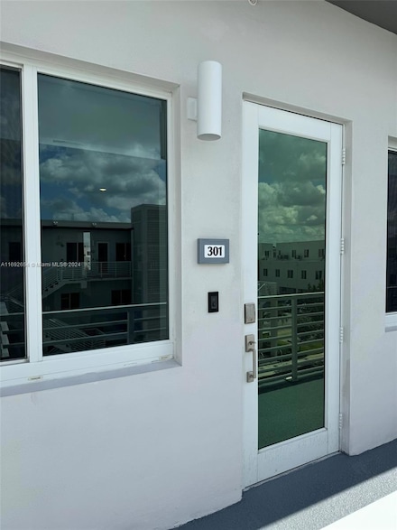 10295 NW 64th Terrace Unit 301, Doral, FL 33178