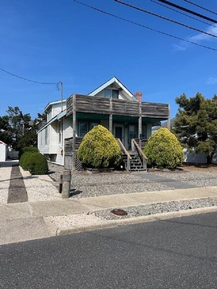 55 22nd St W, Avalon, NJ 08202