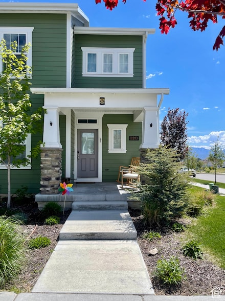 11283 S Willow Walk Dr, South Jordan, UT 84009