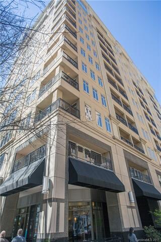 230 S Tryon St Unit 601, Charlotte, NC 28202