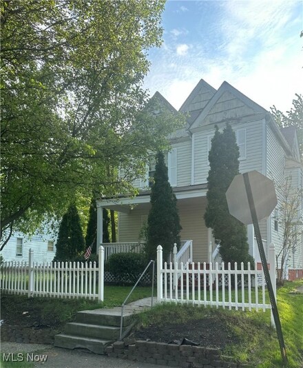 913 Shorb Ave NW, Canton, OH 44703