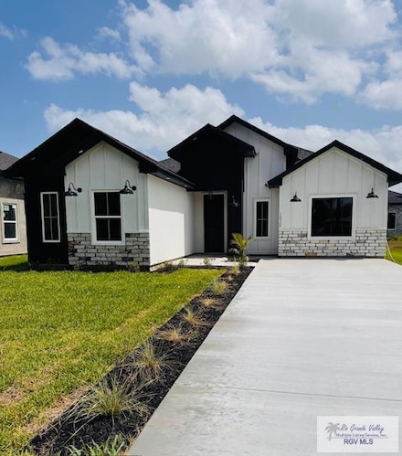10522 Arkansas Rd, Brownsville, TX 78521