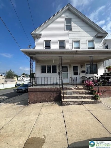 2 E Fell St, Summit Hill, PA 18250