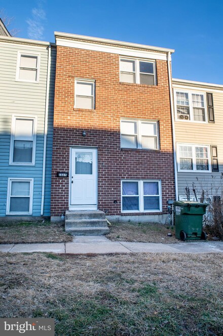 1885 Brookside Dr, Edgewood, MD 21040