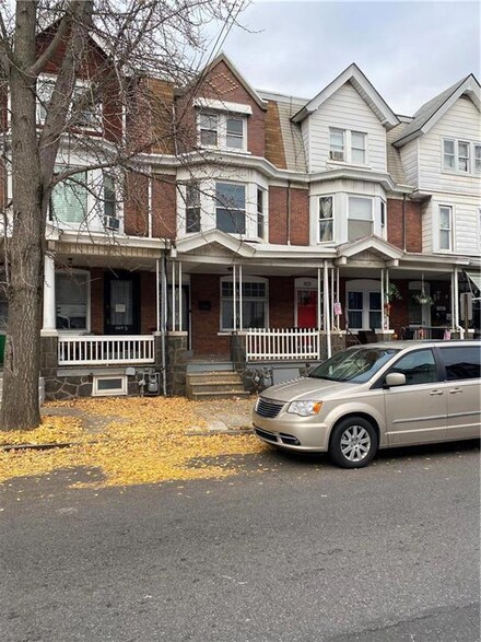 1105 W Liberty St, Allentown, PA 18102