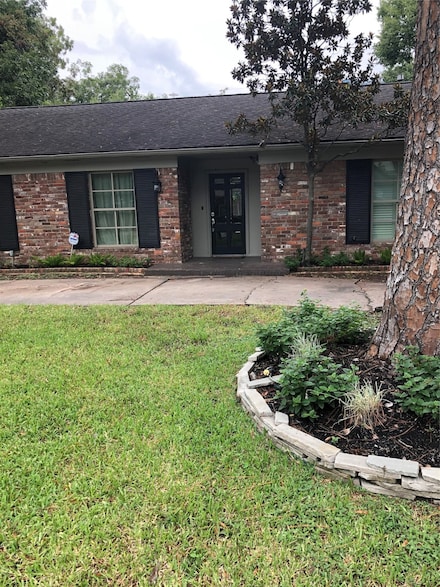 4726 Ivanhoe St, Houston, TX 77027