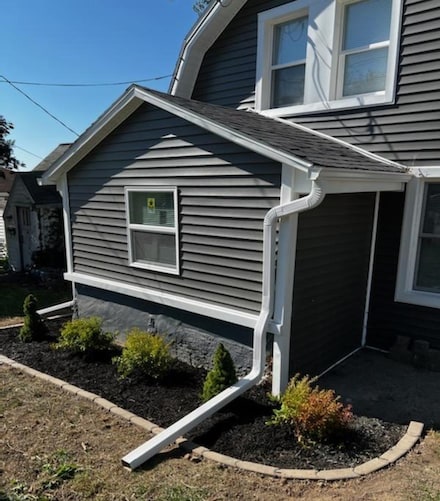 2749 Beverly Ave, Dubuque, IA 52001