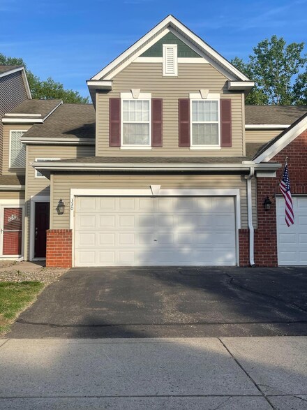 330 Heritage Trail Unit 117, Circle Pines, MN 55014