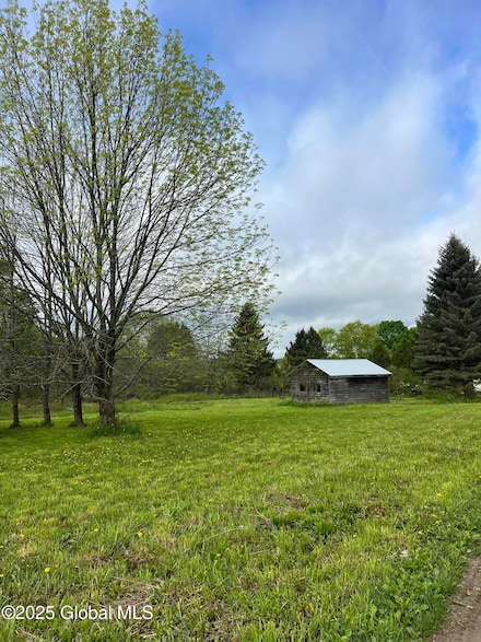 296 Evergreen Rd, Cobleskill, NY 12043