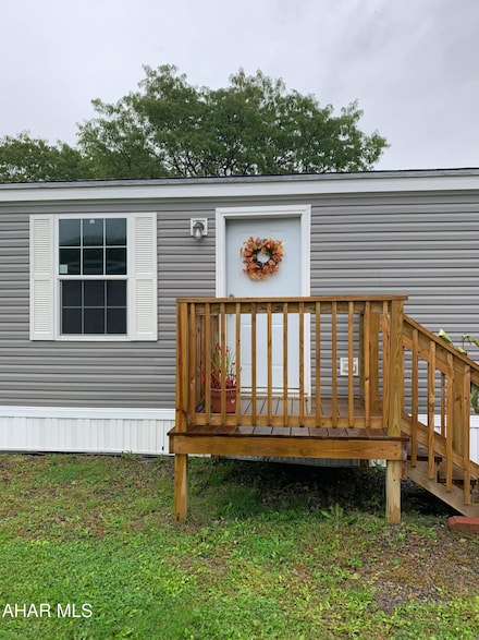 647 Duganne Ln, Duncansville, PA 16635