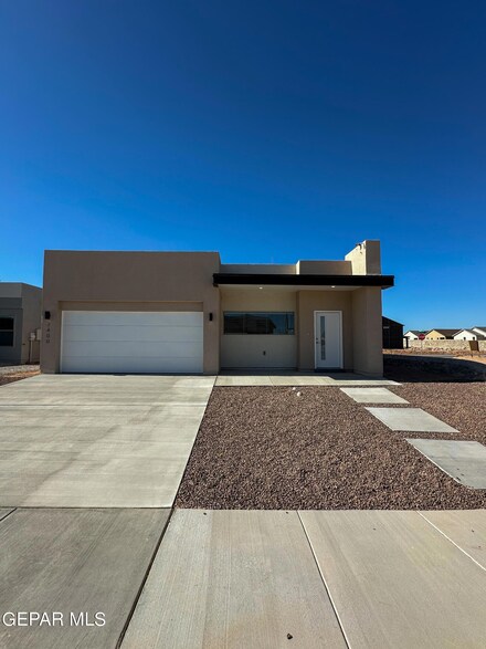 12113 Bahjat, El Paso, TX 79924