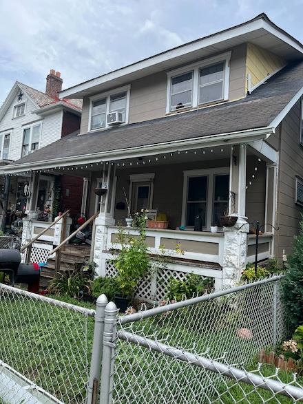 146 Brehl Ave, Columbus, OH 43222