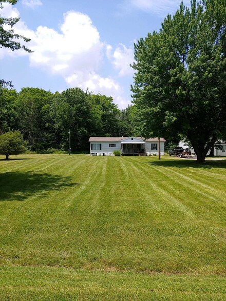 3730 Number Nine Rd, Blanchester, OH 45107