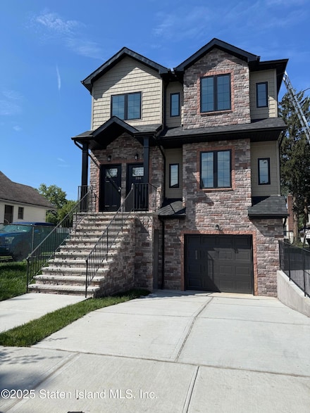 116 Hull Ave, Staten Island, NY 10306