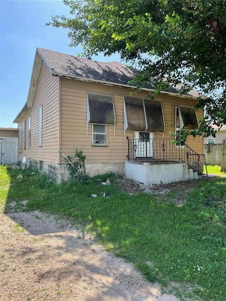 603 N 1st Ave, Marshalltown, IA 50158