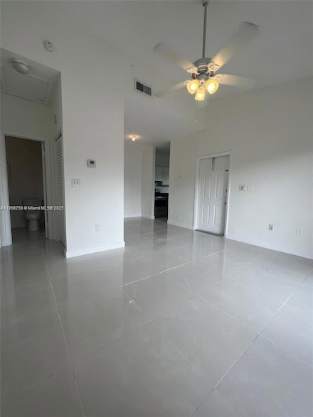 2001 NW 96th Terrace Unit 10C, Pembroke Pines, FL 33024