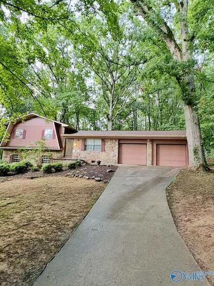 403 Oakview Ln NE, Fort Payne, AL 35967